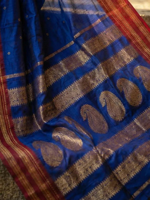 Royal_Blue_Silk_Blend_Zari_Border_Woven_Saree_For_Women