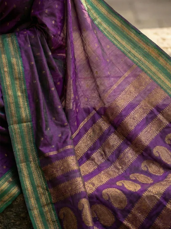 Purple_Green_Silk_Blend_Zari_Border_Butti_Woven_Pallu_Saree_For_Women