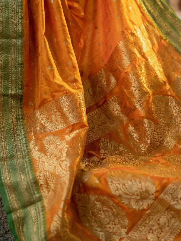 Orange_Silk_Blend_Zari_Border_Woven_Saree_For_Women