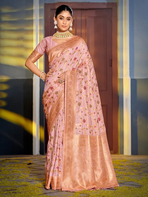 Baby_Pink_Silk_Blend_Woven_Floral_Zari_Saree_For_Women