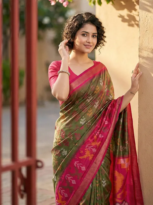 Olive_Green_Rani_Pink_Patola_Woven_Tassel_Pallu_Saree_For_Women