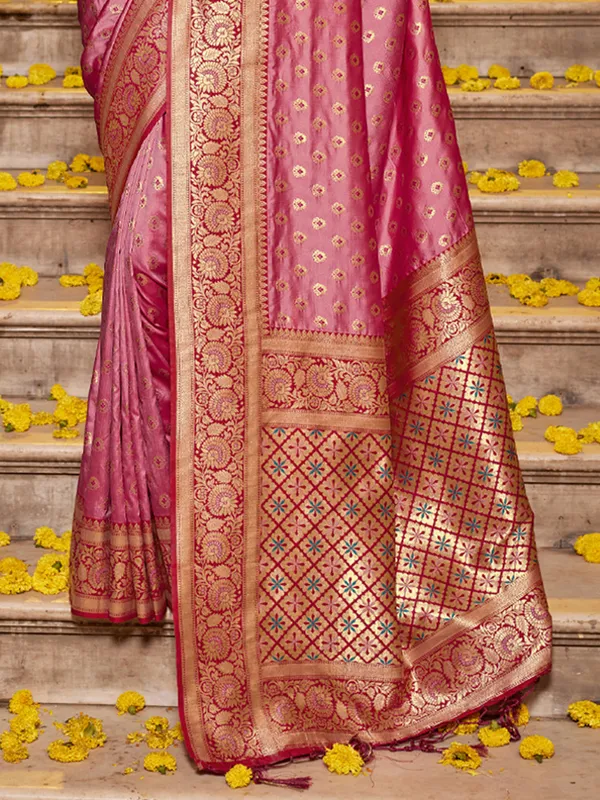 Rani_Pink_Silk_Zari_Woven_Saree_For_Women
