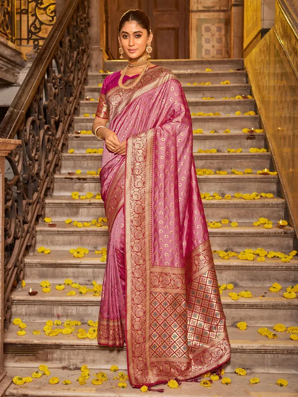 Rani_Pink_Silk_Zari_Woven_Saree_For_Women