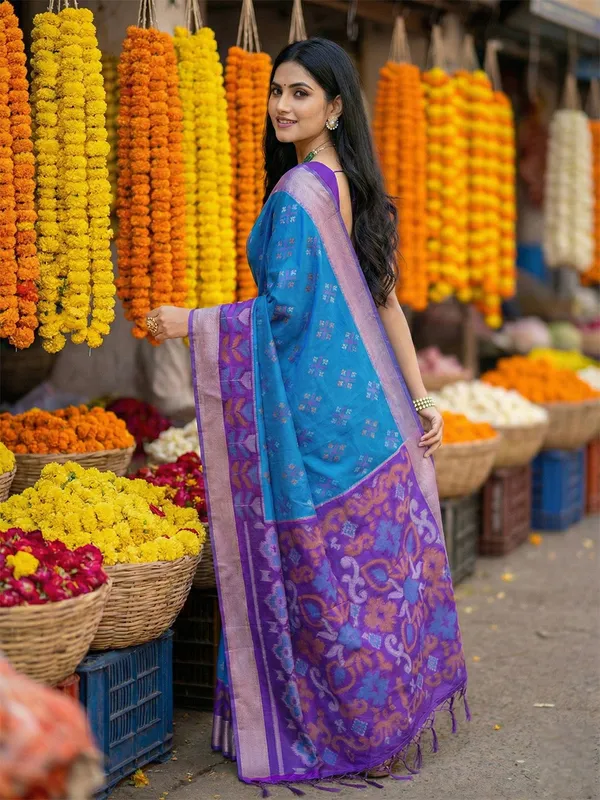 Royal_Blue_Purple_Silk_Woven_Contrast_Border_Printed_Pallu_Saree_For_Women