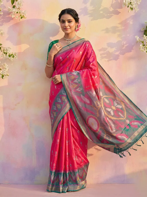 Hot_Pink_Silk_Woven_Grey_Pallu_Green_Border_Saree_For_Women