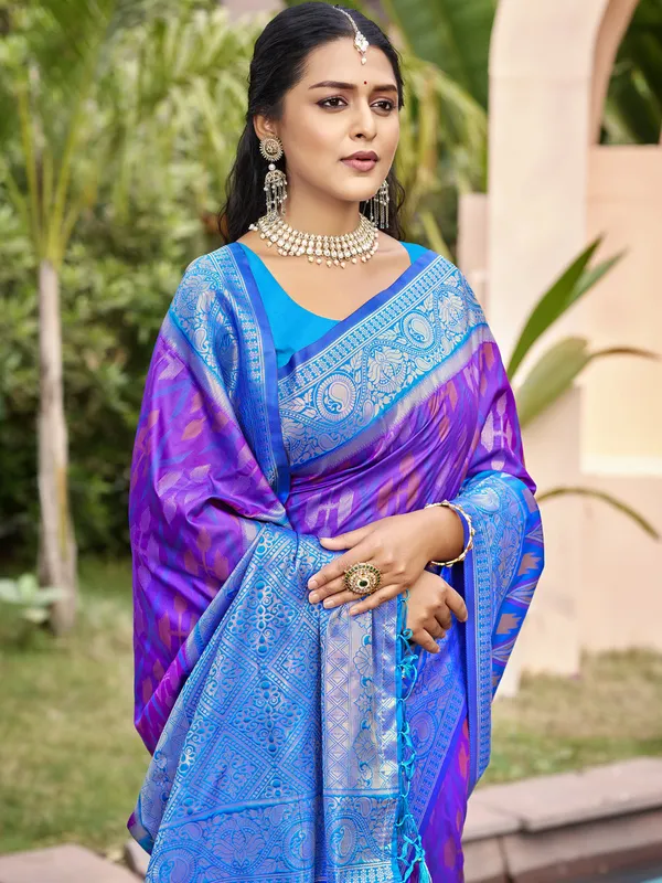 Royal_Purple_Jacquard_Woven_Contrast_Border_Saree_For_Women