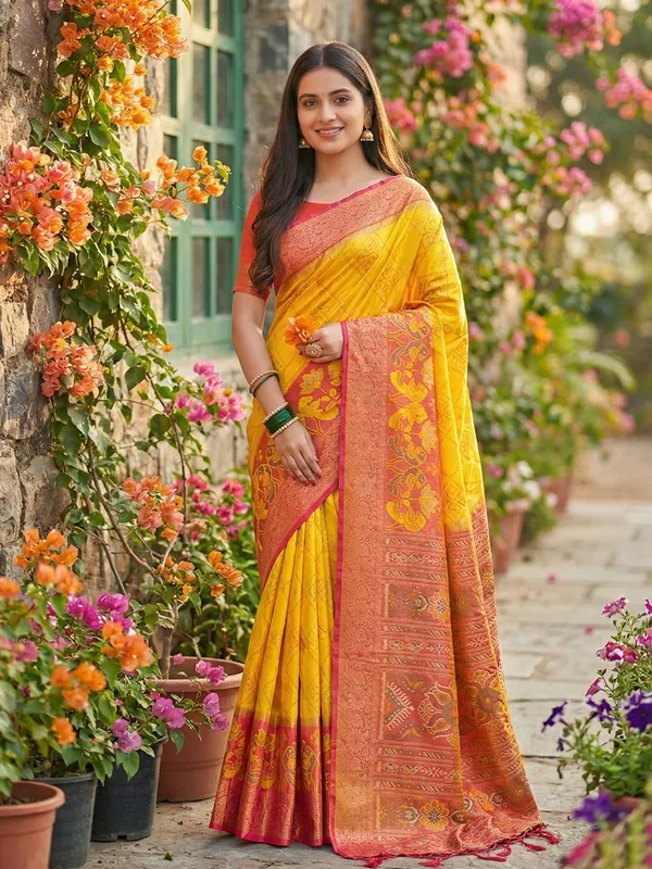 Mustard_Yellow_Silk_Woven_Rust_Orange_Border_Pallu_Saree_For_Women