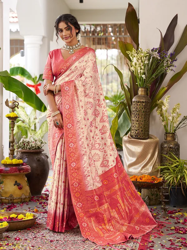 White_Kanjivaram_Silk_Zari_Border_Woven_Saree_For_Women