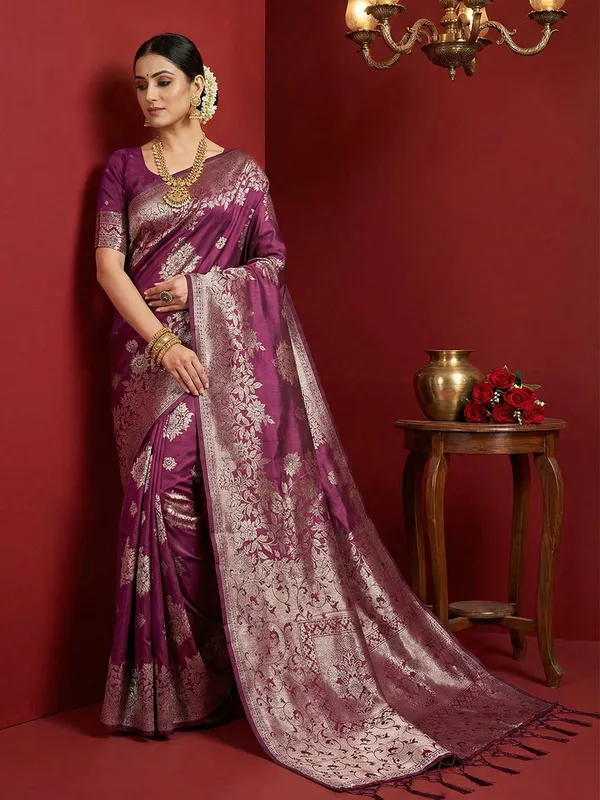 Mauve_Purple_Banarasi_Silk_Silver_Zari_Woven_Saree_For_Women