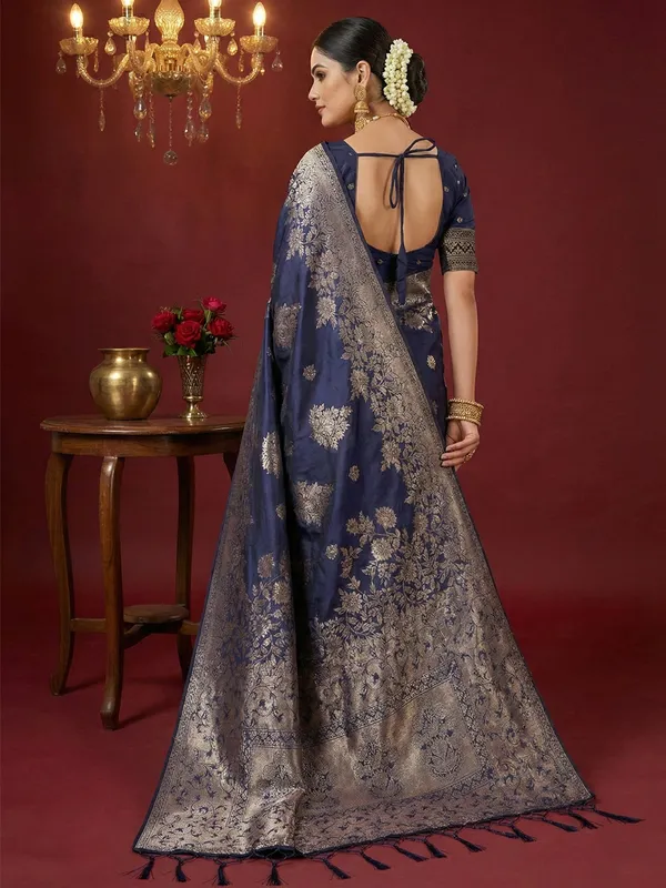 Royal_Blue_Banarasi_Silk_Silver_Zari_Woven_Saree_For_Women