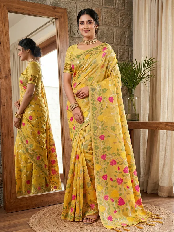 Sunshine_Yellow_Linen_Floral_Print_Saree_For_Women
