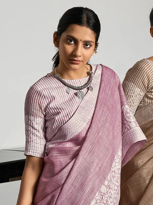 Dusty_Mauve_Linen_White_Border_Saree_For_Women