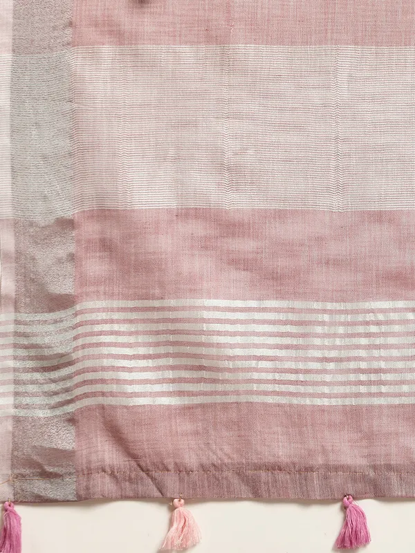 Dusty_Mauve_Linen_Silver_Stripe_Border_Saree_For_Women