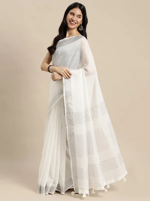 White_Linen_Silver_Stripe_Border_Saree_For_Women