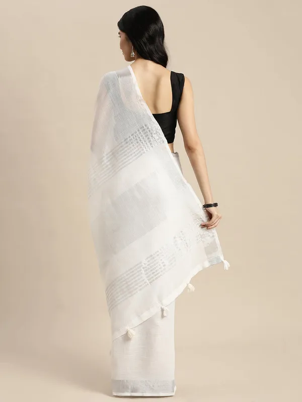 White_Linen_Silver_Stripe_Border_Saree_For_Women