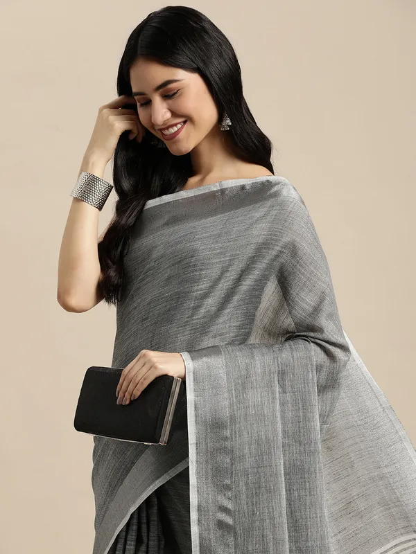 Charcoal_Grey_Linen_Silver_Stripe_Saree_For_Women