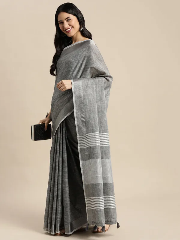 Charcoal_Grey_Linen_Silver_Stripe_Saree_For_Women