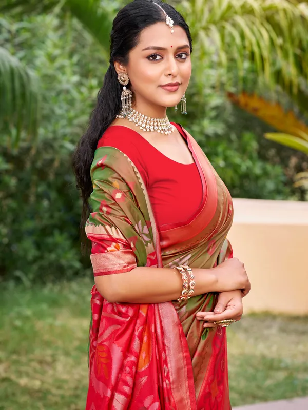 Olive_Green_Pochampalli_Silk_Ikkat_Saree_For_Women