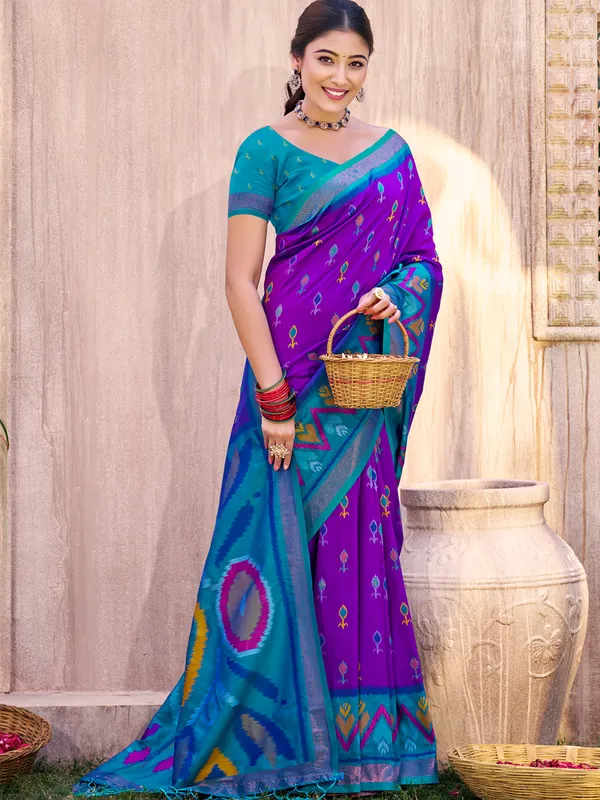 Purple_Pochampalli_Silk_Ikkat_Woven_Saree_For_Women