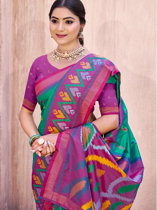 Teal_Green_Pochampalli_Silk_Ikat_Woven_Saree_For_Women