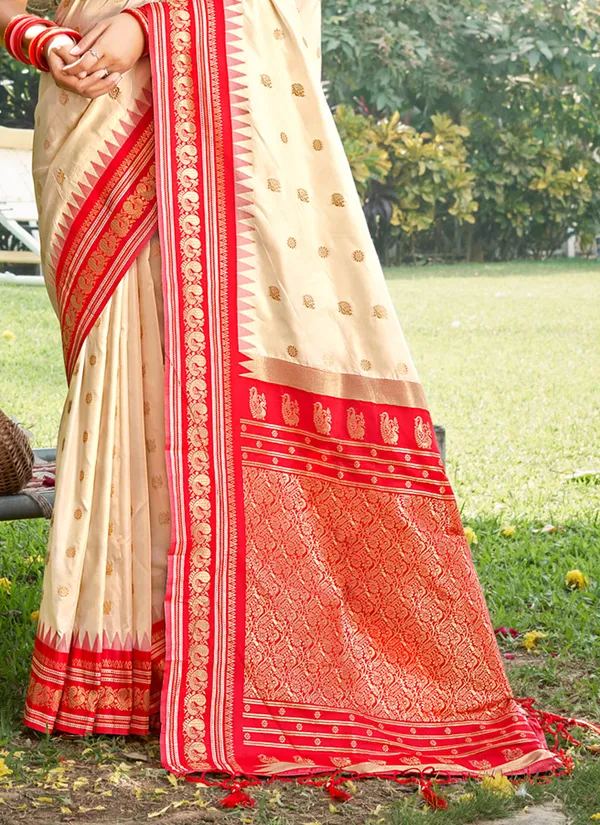 Cream_Banarasi_Silk_Golden_Zari_Floral_Jaal_Saree_For_Women