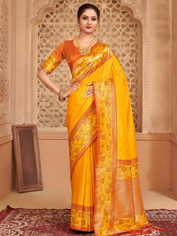 Yellow_Kanjivaram_Silk_Zari_Woven_Bridal_Saree_For_Women