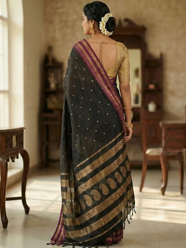Black_Soft_Silk_Zari_Woven_Saree_For_Women