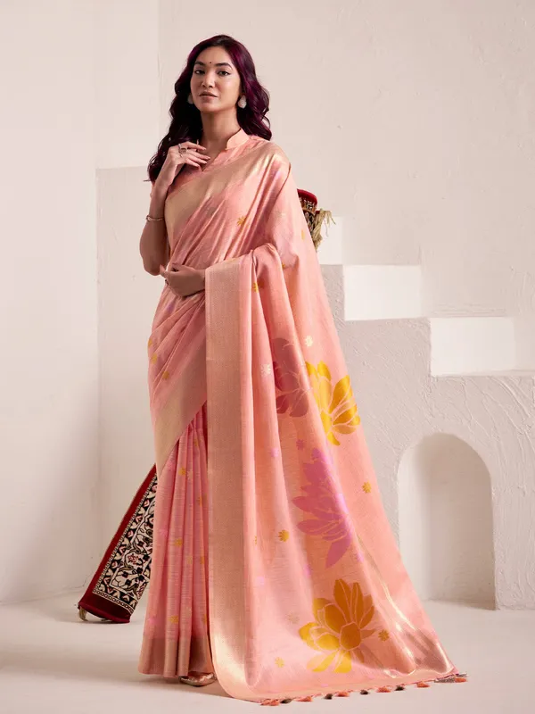 Peach_Yellow_Linen_Silk_Blend_Floral_Printed_Saree_For_Women