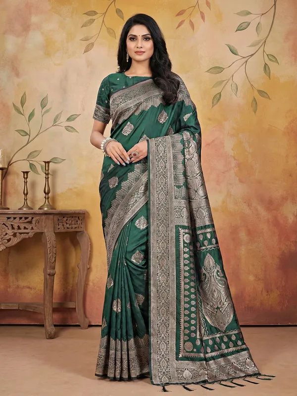 Bottle_Green_Silk_Zari_Woven_Rich_Border_Saree_For_Women