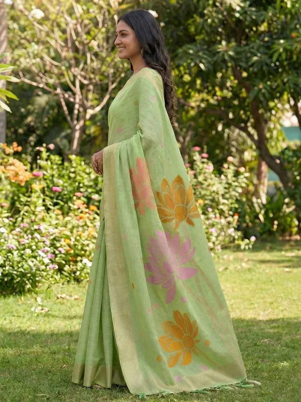 Pista_Green_Gold_Linen_Silk_Floral_Printed_Saree_For_Women
