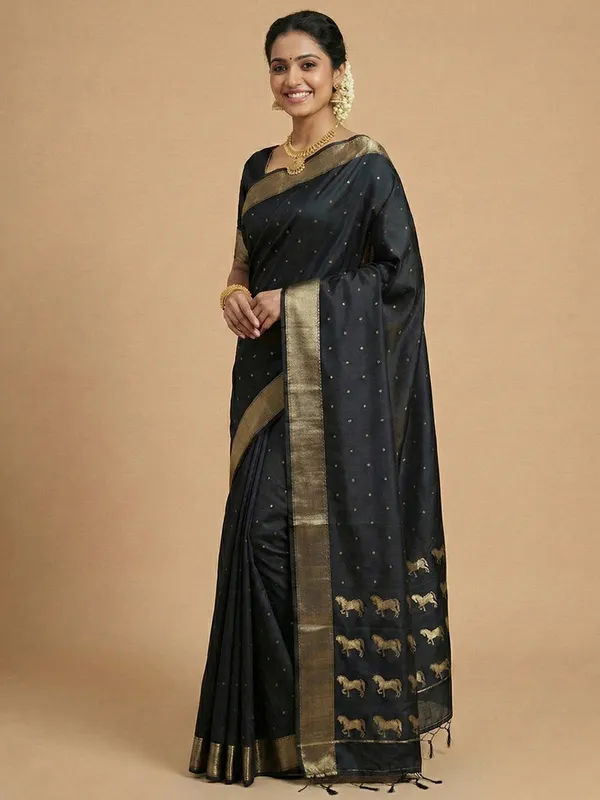 Black_Gold_Soft_Silk_Zari_Horse_Motif_Woven_Saree_For_Women