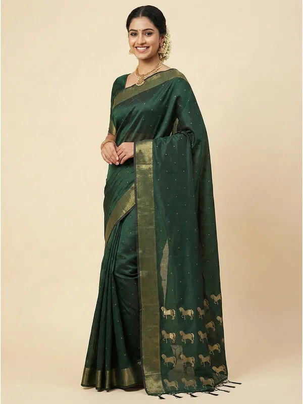 Dark_Bottle_Green_Soft_Silk_Temple_Border_Woven_Saree_For_Women