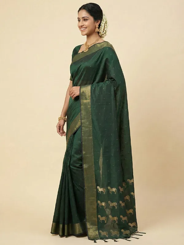 Dark_Bottle_Green_Soft_Silk_Temple_Border_Woven_Saree_For_Women