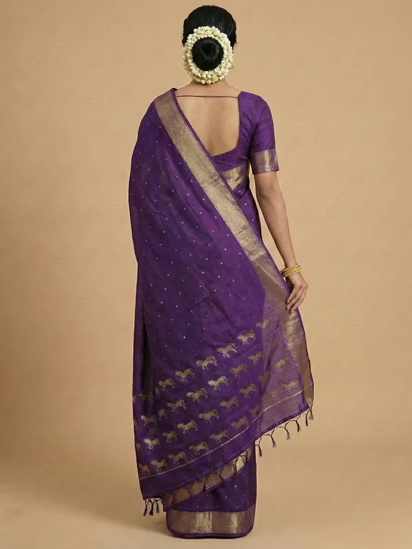 Purple_Violet_Soft_Silk_Gold_Zari_Horse_Motif_Saree_For_Women