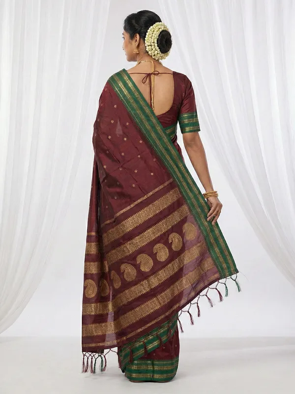 Deep_Maroon_Emerald_Green_Soft_Silk_Zari_Woven_Saree_For_Women