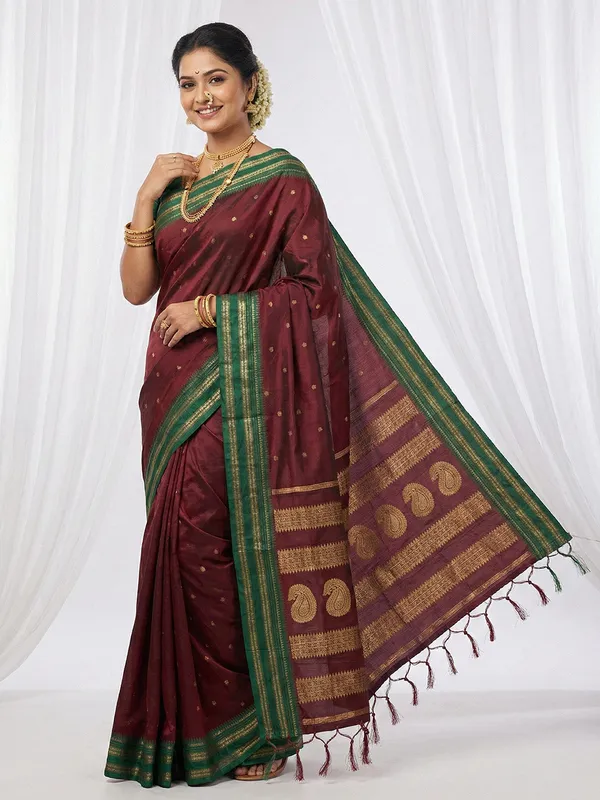 Deep_Maroon_Emerald_Green_Soft_Silk_Zari_Woven_Saree_For_Women