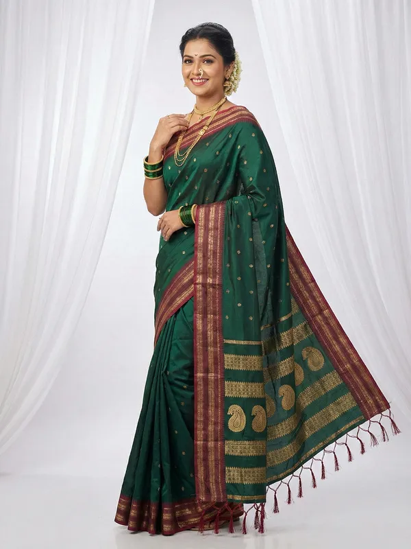 Dark_Green_Soft_Silk_Zari_Crimson_Red_Border_Saree_For_Women