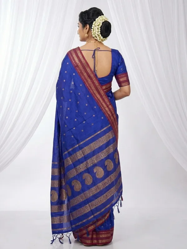 Blue_Red_Soft_Silk_Zari_Border_Saree_For_Women