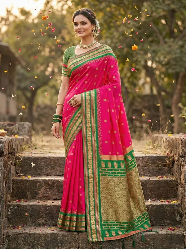 Pink_Banarasi_Silk_Floral_Jaal_Golden_Zari_Woven_Saree_For_Women