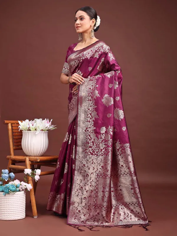 Wine_Purple_Soft_Silk_Zari_Woven_Party_Wear_Saree_For_Women