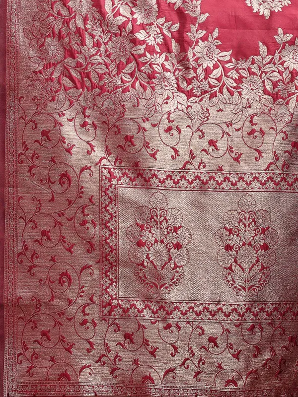 Maroon_Soft_Silk_Silver_Zari_Floral_Woven_Saree_For_Women