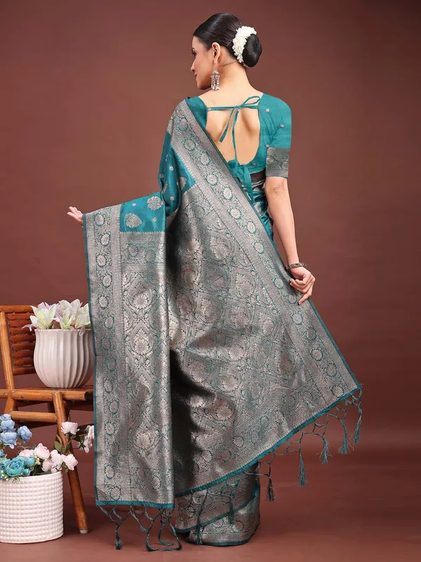 Peacock_Teal_Green_Soft_Silk_Zari_Woven_Saree_For_Women