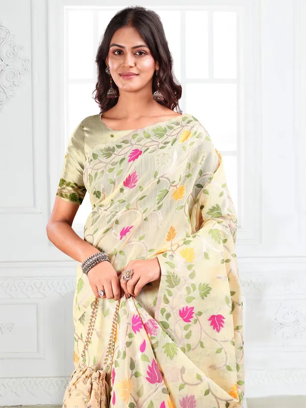 Multicolor_Cream_Linen_Leaf_Printed_Saree_For_Women