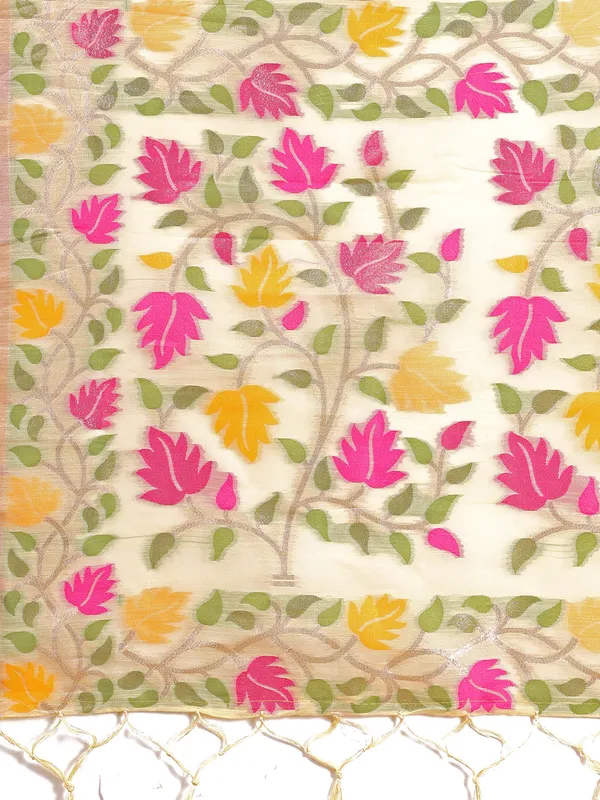 Multicolor_Cream_Linen_Leaf_Printed_Saree_For_Women