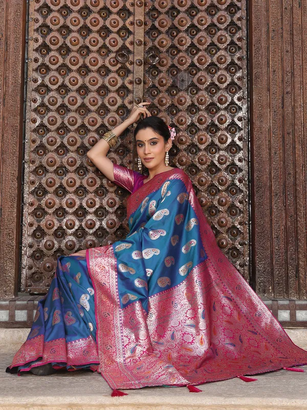 Multicolor_Banarasi_Silk_Paisley_Butti_Woven_Grand_Pallu_Saree_For_Women