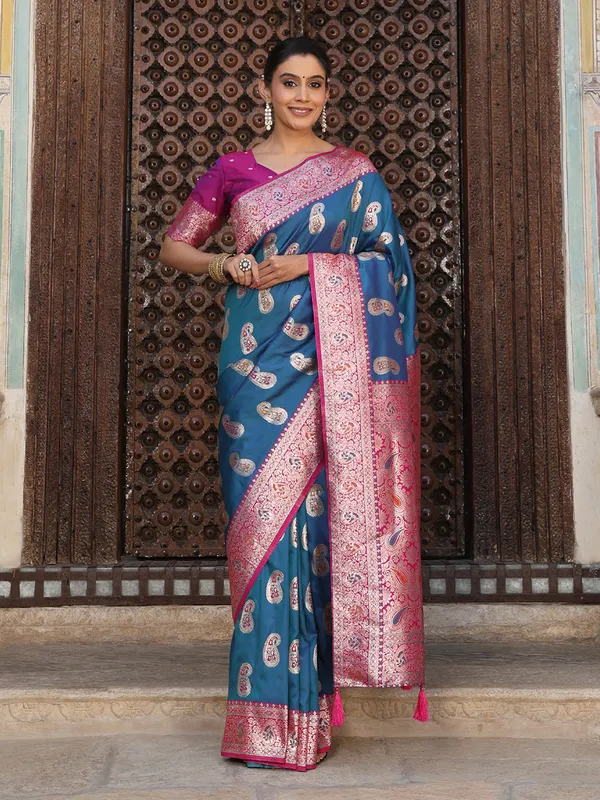 Multicolor_Banarasi_Silk_Paisley_Butti_Woven_Grand_Pallu_Saree_For_Women