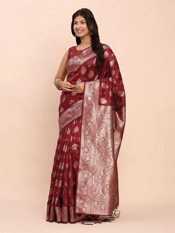Deep_Burgundy_Maroon_Soft_Silk_Wedding_Saree_For_Women