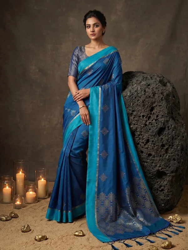 Sky_Blue_Soft_Silk_Zari_Motif_Woven_Border_Saree_For_Women