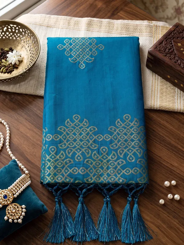 Sky_Blue_Soft_Silk_Zari_Motif_Woven_Border_Saree_For_Women