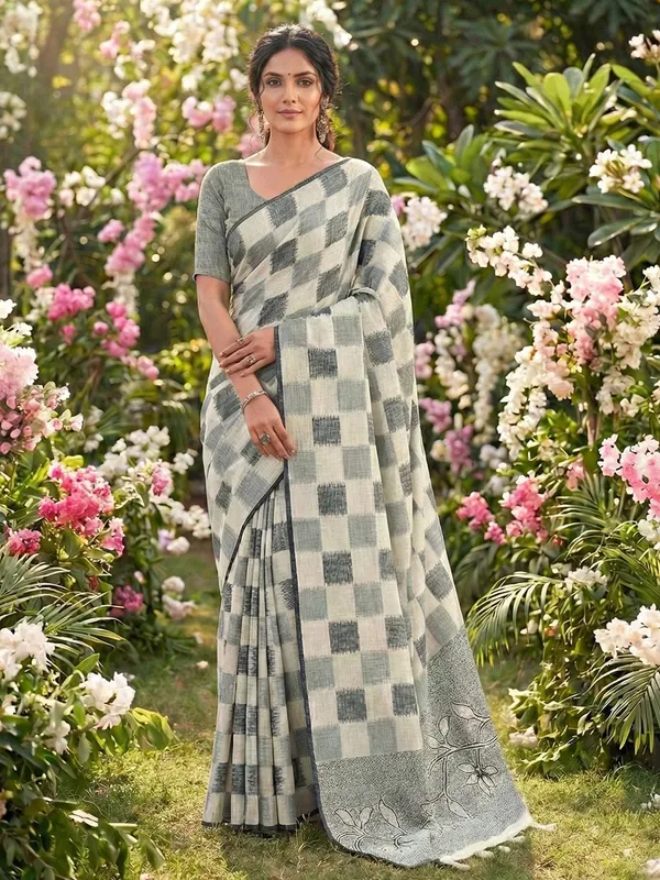 Off_White_Blue_Linen_Blend_Checkered_Floral_Pallu_Saree_For_Women